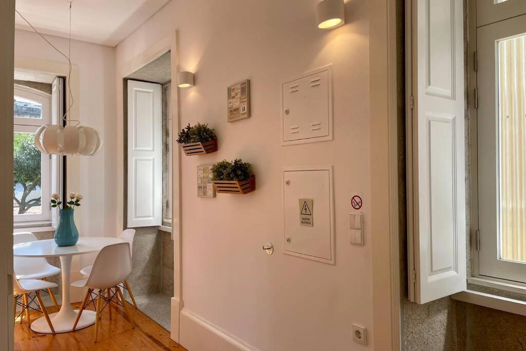 Santo Antonio Cozy Apartment Порто Екстериор снимка