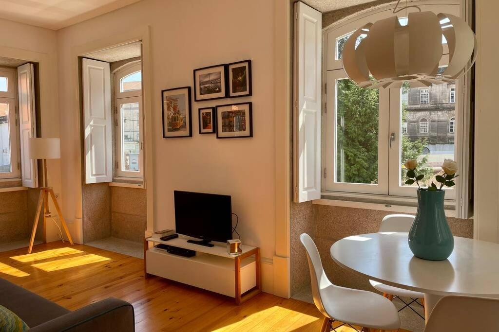 Santo Antonio Cozy Apartment Порто Екстериор снимка